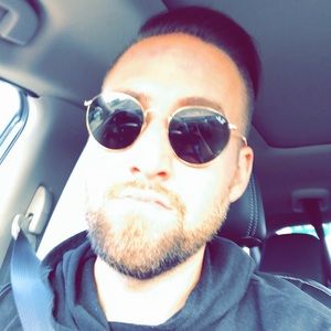 Meet your Posher, Scott